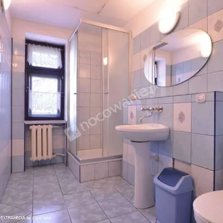 民宿 Isma - Tanie Pokoje W Centrum Karpacza, Bezplatny Parking, Cicha Okolica